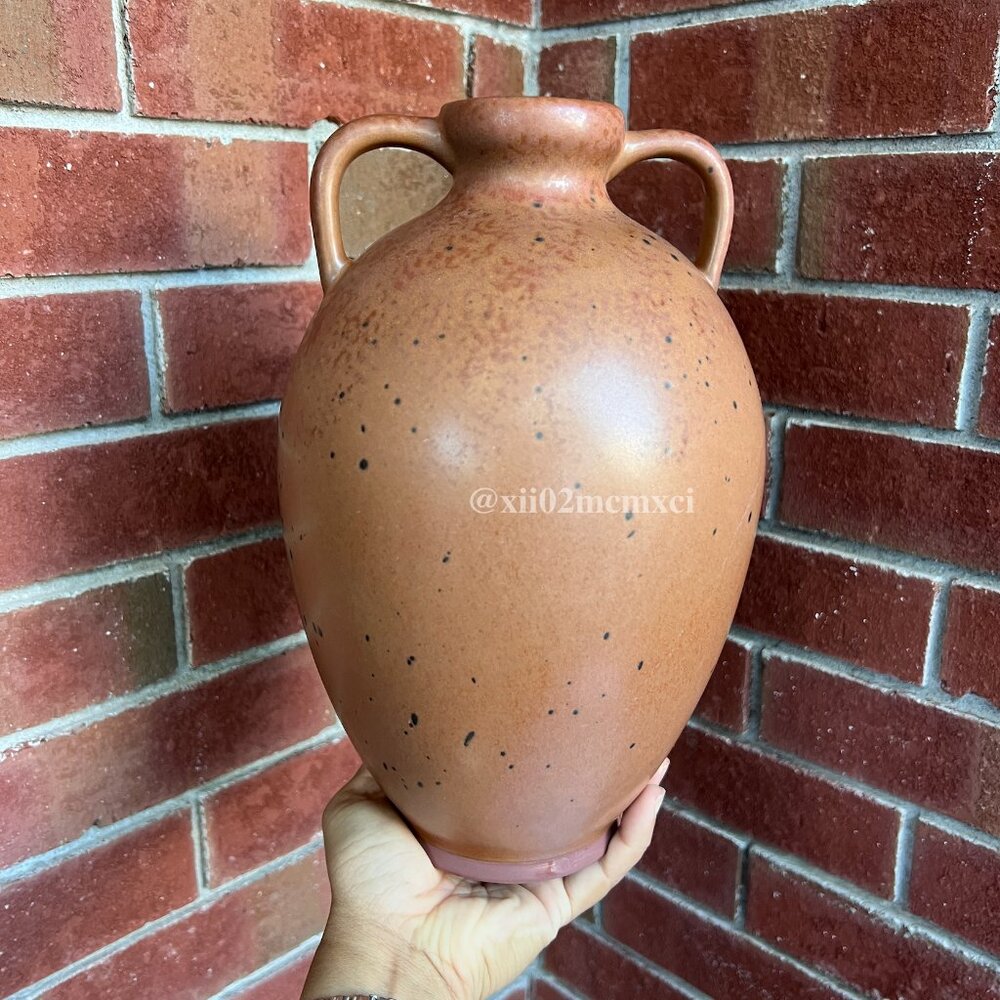 TARGET THRESHOLD MEDIUM CERAMIC VASE RUST